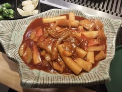 -臻牛烤肉