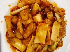 葱烧蹄筋-闫府私房菜·百年鲁菜(恒隆店)