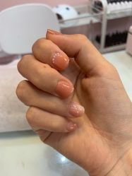 -蜜丝卡伦美甲美睫半永久