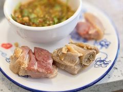 -阿婆情腊排骨火锅(金虹路店)