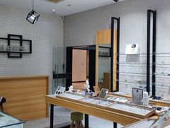 -无界眼镜MaxLess(滨江星光大道店)