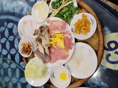 -桥香园云南过桥米线(金马碧鸡店)