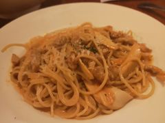 -玛格萝妮比萨屋(四平店)