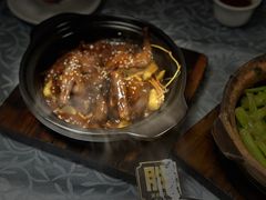 五指毛桃乳鸽-天宝食坊·啫啫煲大排档(西华路店)