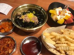 -肥肥虾庄·金牌油焖大虾(杨园滨江时代walk店)