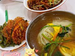 -三姐妹冷面馆(保卫路店)