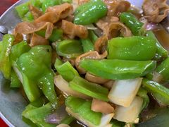 -芦茨金富饭庄·25年老字号·专做稻草鸡