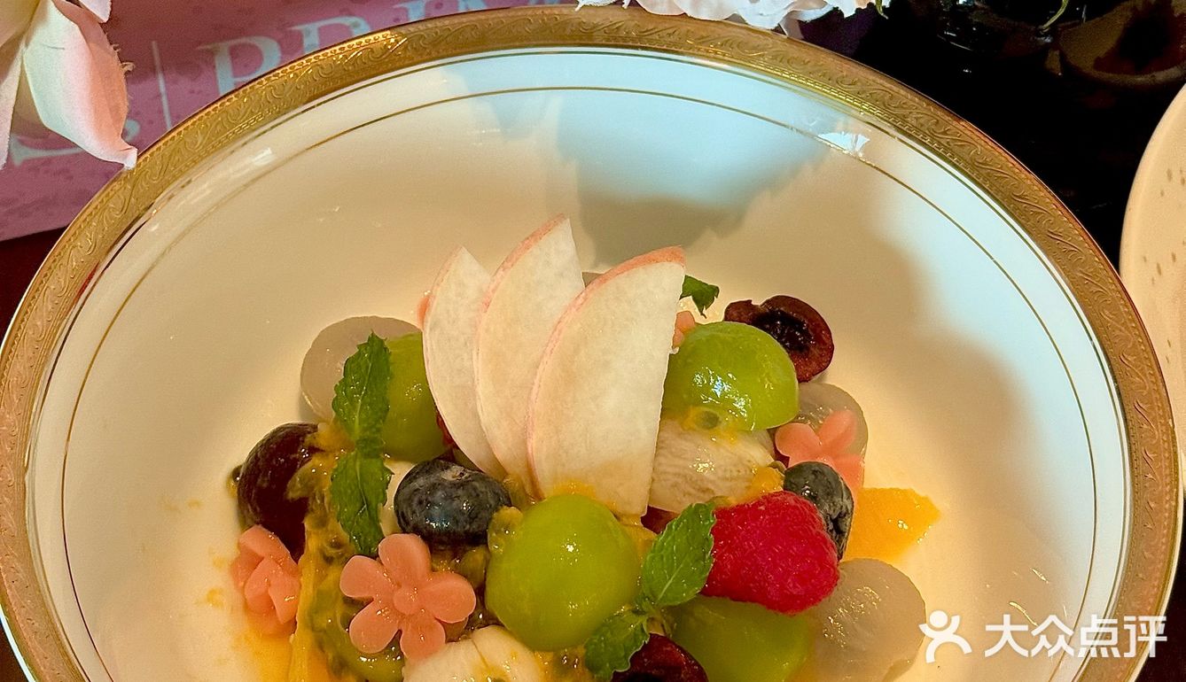 感谢闺蜜带我见世面！！！深圳生日好去处！！！