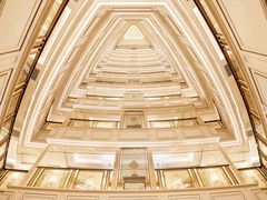 -珠海瑞吉酒店游泳池