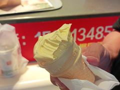 -麦当劳(百荣世贸商城店)