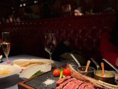 干式熟成带骨牛排-弦月窗LUNETTE BY AMANDA(复兴路店)