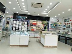 -独秀眼镜(潜阳路一中店)