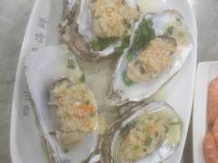 -四川小胡子海鲜(丁村万人海鲜广场店)