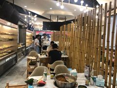 大堂-屋头串串(新街里店)