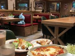 -玛格萝妮比萨屋(四平店)