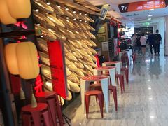 等位区-井格重庆火锅(新世纪店)