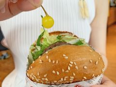 -The Habit Burger Grill 哈比特汉堡(复兴soho店)