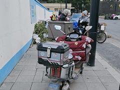 -中山公园-龙之梦停车场