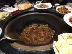 -挂旗柴锅鸡(蚌山区嘉年华店)