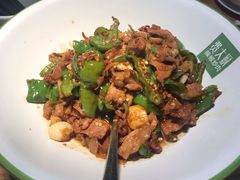-费大厨辣椒炒肉(万家丽一店)