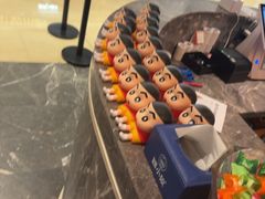 -钱小奴海鲜自助黑金店(杭州滨江龙湖店)