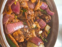 -胡须佬鸡煲四季火锅店(石厦西村直营店)