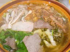 -花溪牛肉粉(八鸽岩店)