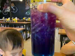 碟豆花饮品-蝶豆花蓝面条