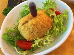 酥炸猪肉裹温泉蛋-胜博殿日式炸猪排(西红门店)