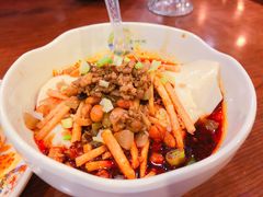 -皇城坝小吃(科华成都王府井购物中心店)