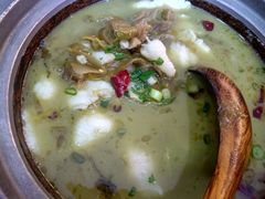 -周鱼小馆石锅酸菜鱼(活力汇店)