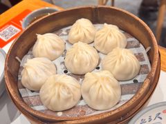 -馋三尺蟹粉小笼(人民广场店)