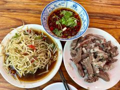 炒绿豆芽-三中高皇羊肉馆