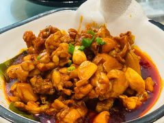 辣得跳-莲餐厅·湖北菜·藕汤是头牌(愚园路店)