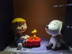 -史努比缤纷世界