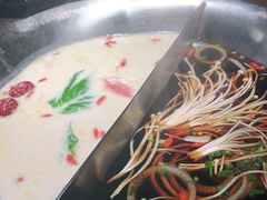 -湊湊火锅·茶憩(上海合生汇店)