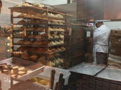 面包甜点陈列柜-老佛爷饼店