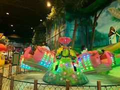 -蓝精灵乐园·世茂精灵之城主题乐园