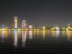 -秋水广场