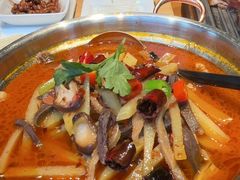 -娜仁图雅蒙古美食村(33小镇店)