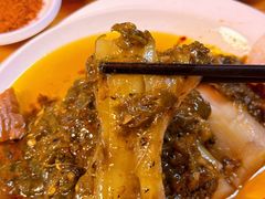 剁椒茄子-朱大嘴肥肠血旺(福字街店)