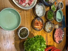 -韩景台烤肉(八大处店)