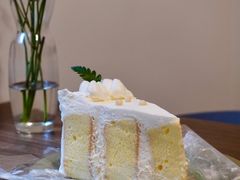 榴莲糯米蛋糕-野路甜点铺(松柏路店)