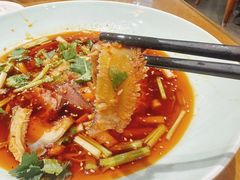 -易老妈蹄花.创于1935(总店)