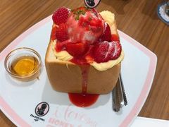 -Dazzling Cafe 蜜糖吐司专卖店