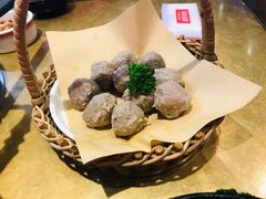 -左庭右院鲜牛肉火锅(金山万达店)