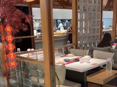 -三人行骨头王火锅(长寿店)
