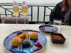 -岁粤Moon·湖景餐厅(月光码头店)