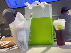 -奈雪的茶(中粮祥云小镇店)