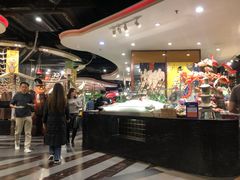 -四海一家自助餐(益田假日广场店)